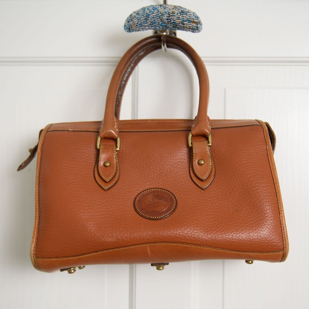 DOONEY & BOURKE VINTAGE SATCHEL DOCTORS BAG CAMEL